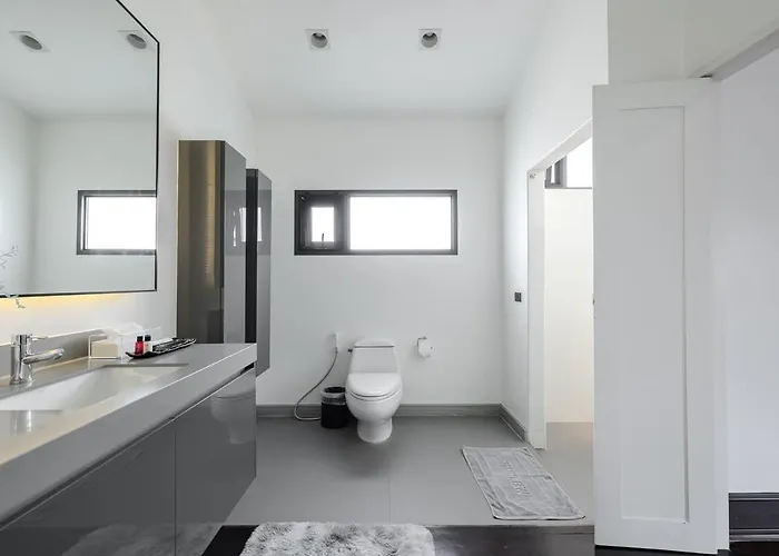 Thong Lo Sumptuous Double Pool Villa