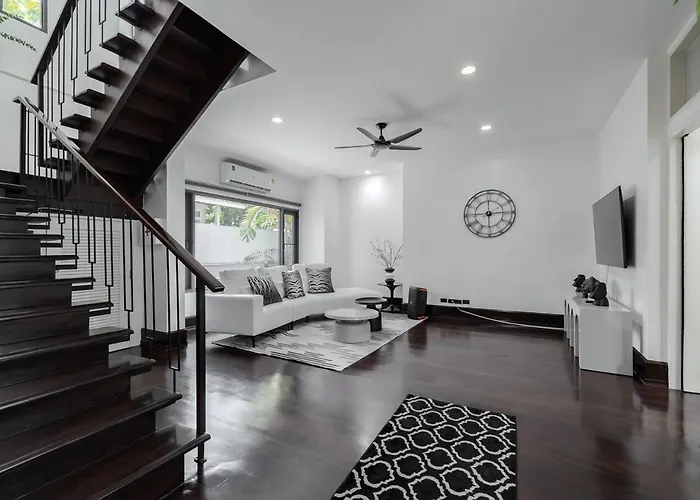 Villa Thong Lo Sumptuous Double Pool