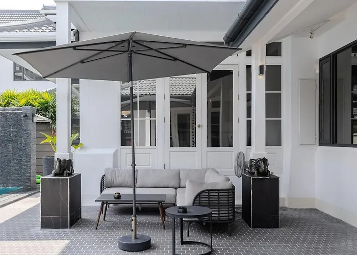 Thong Lo Sumptuous Double Pool Villa *